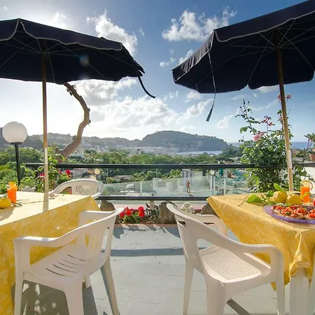 Raffaela Frühstückspension Lacco Ameno (Isola d'Ischia)