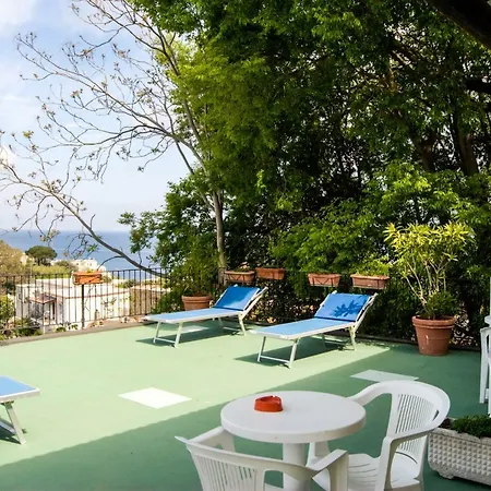 Raffaela Frühstückspension Lacco Ameno (Isola d'Ischia)