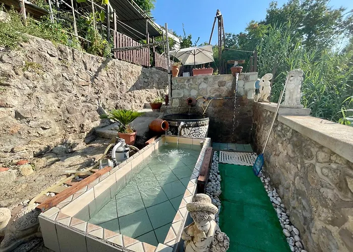 Διαμέρισμα Raffaela - *