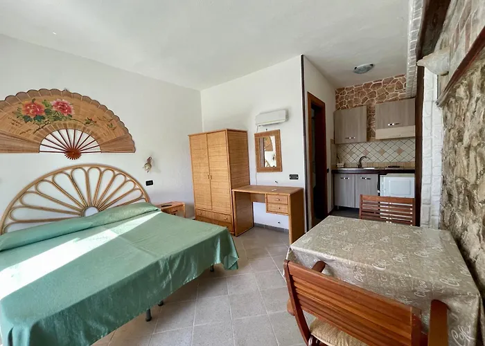 Raffaela - Lacco Ameno (Isola d'Ischia)