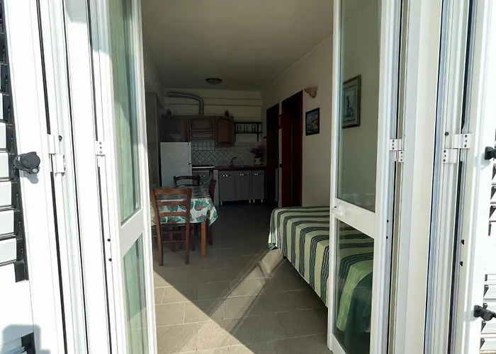 Raffaela - Lacco Ameno (Isola d'Ischia)