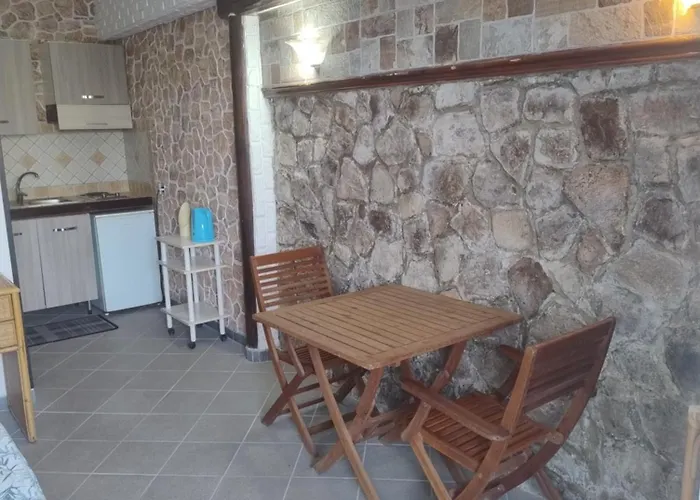 Raffaela - * Lacco Ameno (Isola d'Ischia)